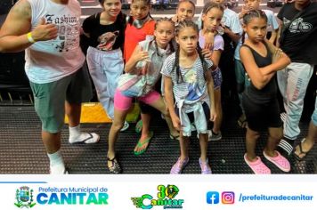 Crianças do espaço amigo participam do campeonato de jiu-jitsu em São Paulo.